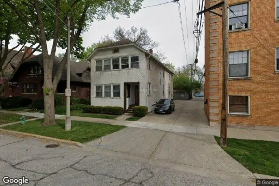 16 IOWA ST, Oak Park