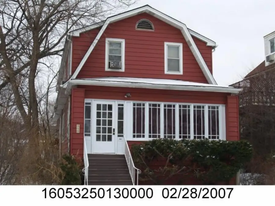 537 N HUMPHREY AVE, Oak Park