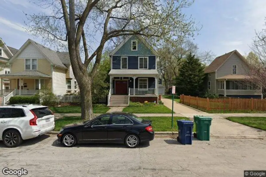 528 N MARION ST, Oak Park
