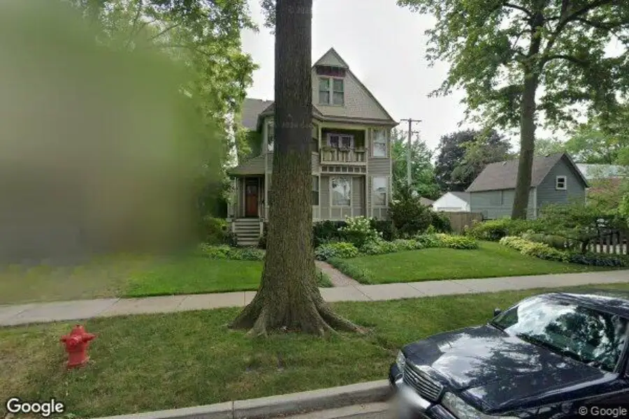 518 BELLEFORTE AVE, Oak Park