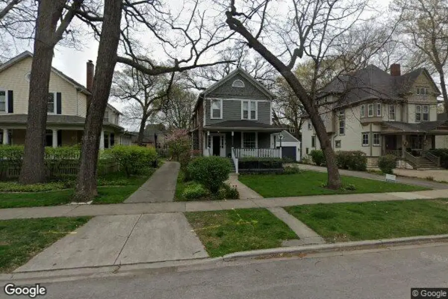 344 N GROVE AVE, Oak Park