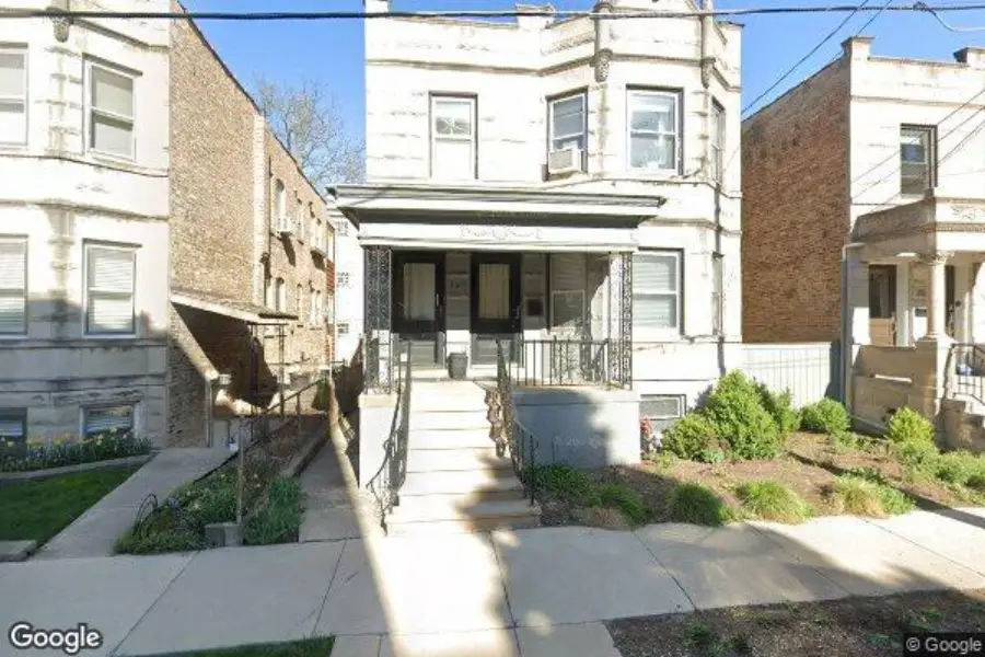 206 N MARION ST, Oak Park