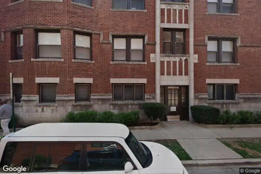 181 N GROVE AVE, Oak Park