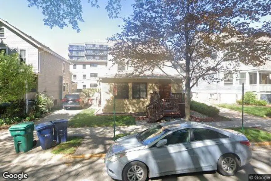 109 N KENILWORTH AVE, Oak Park