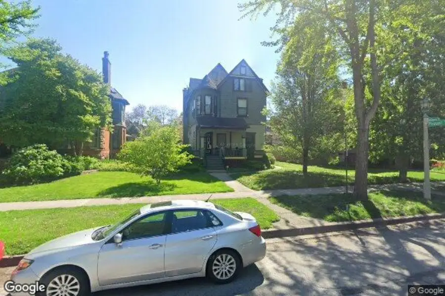 134 S KENILWORTH AVE, Oak Park