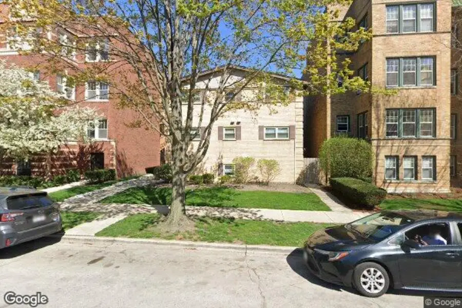 250 S MAPLE AVE, Oak Park