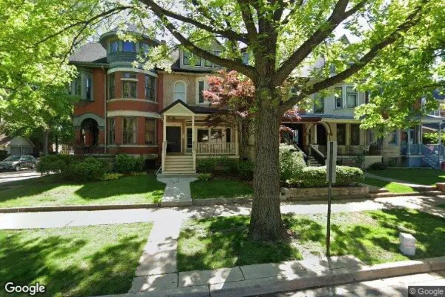 202 CLINTON AVE, Oak Park