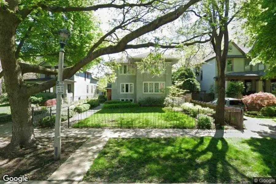 228 CLINTON AVE, Oak Park