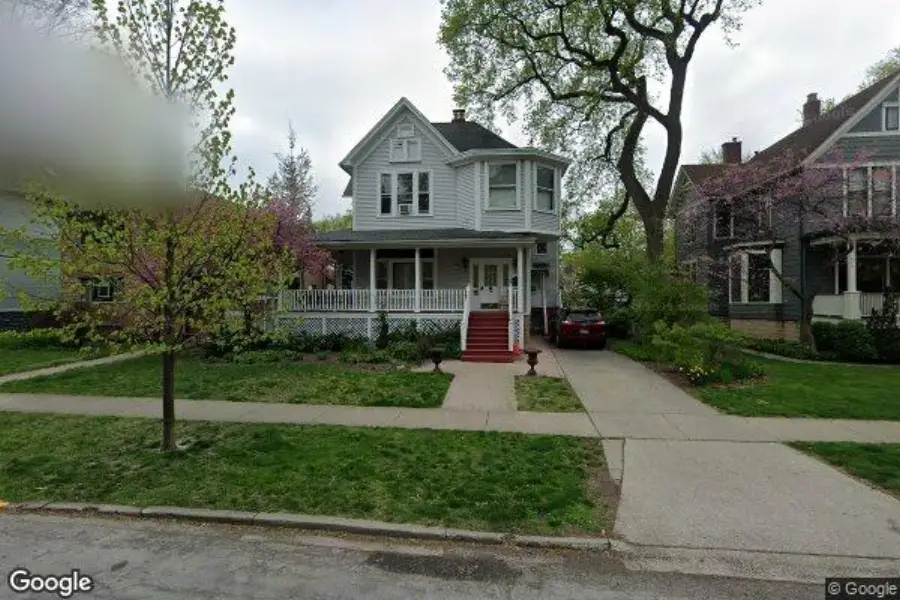 223 S GROVE AVE, Oak Park