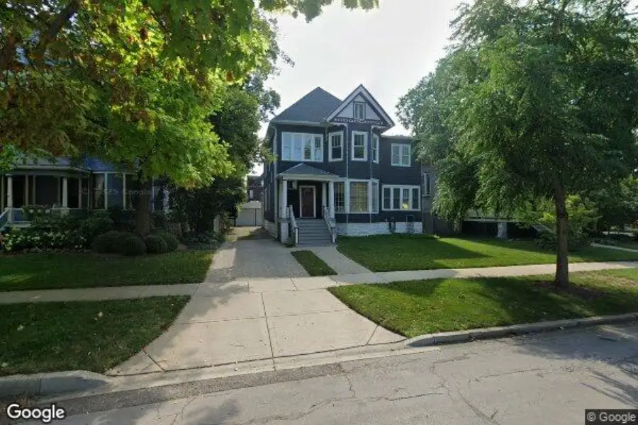 238 S GROVE AVE, Oak Park