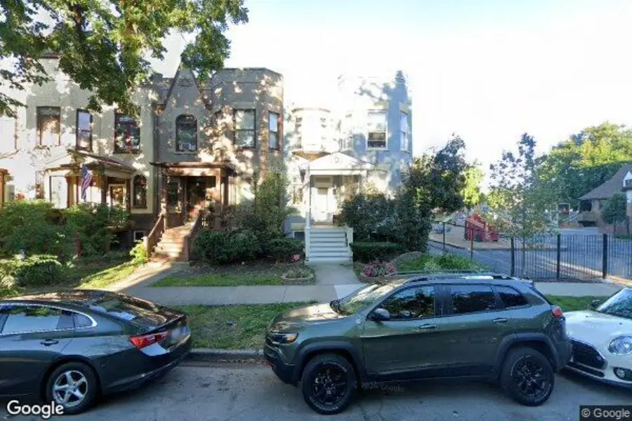 313 S MAPLE AVE, Oak Park