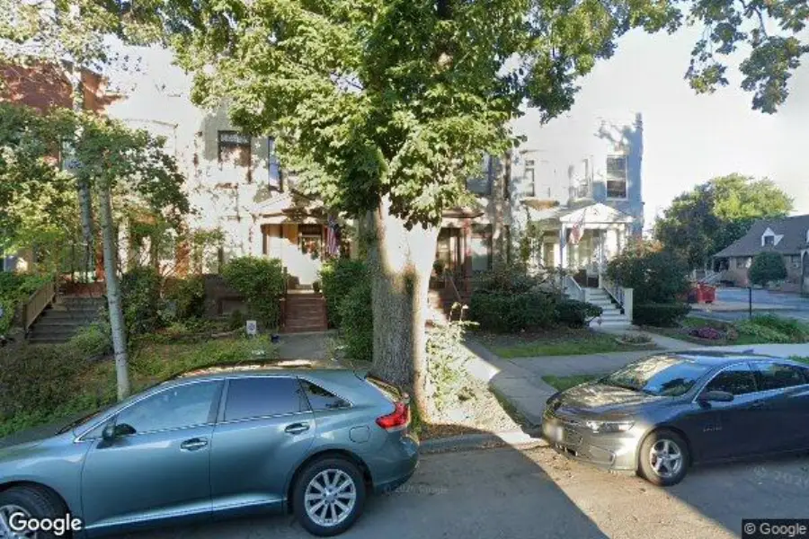 315 S MAPLE AVE, Oak Park