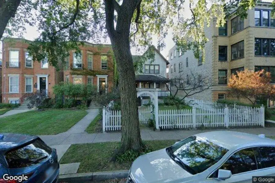308 WISCONSIN AVE, Oak Park