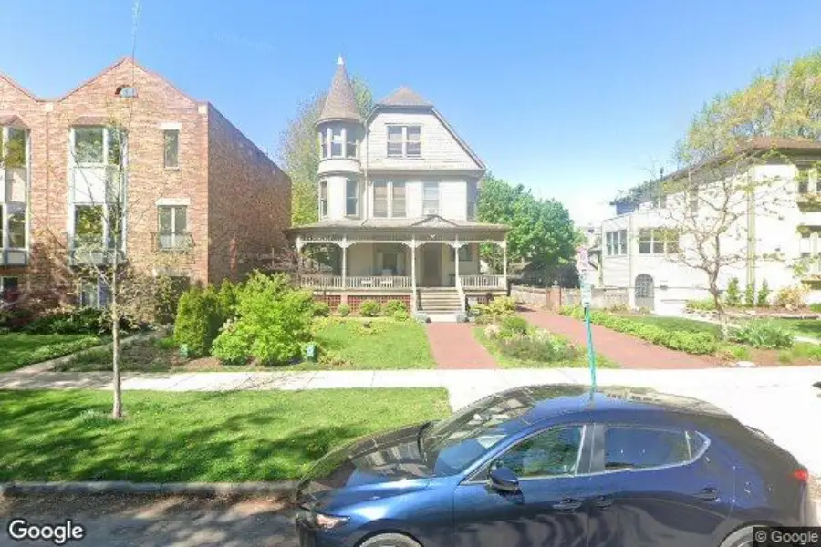 325 S GROVE AVE, Oak Park