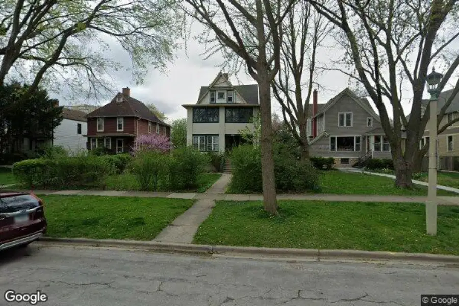 143 N TAYLOR AVE, Oak Park