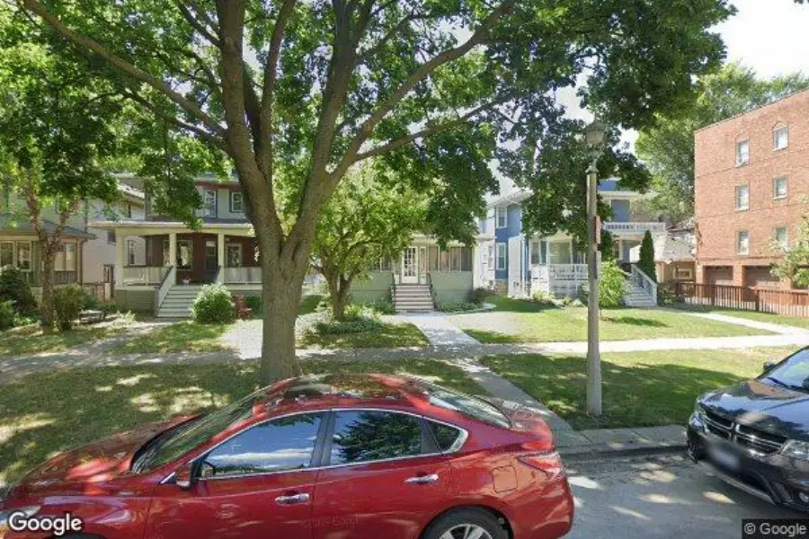 419 S HUMPHREY AVE, Oak Park