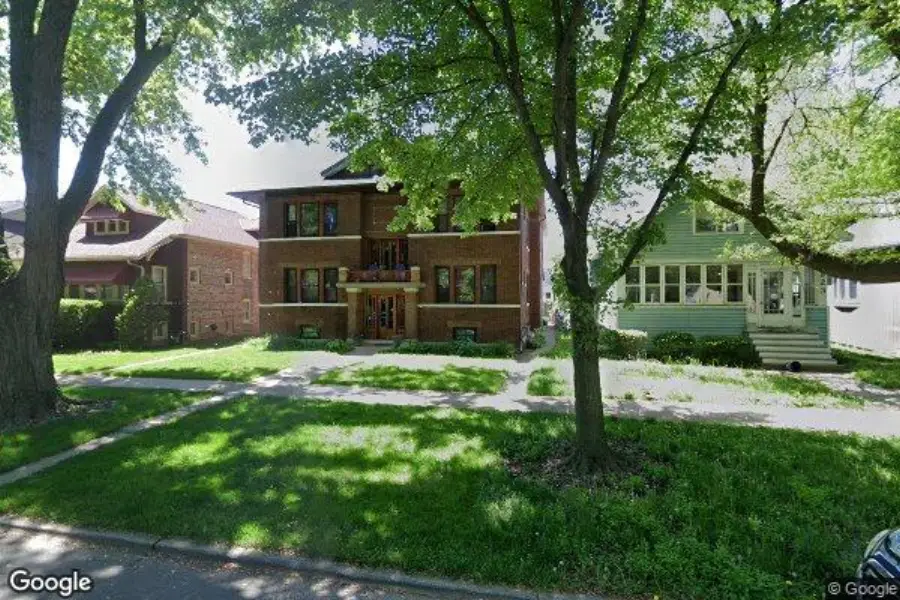 825 S LOMBARD AVE, Oak Park