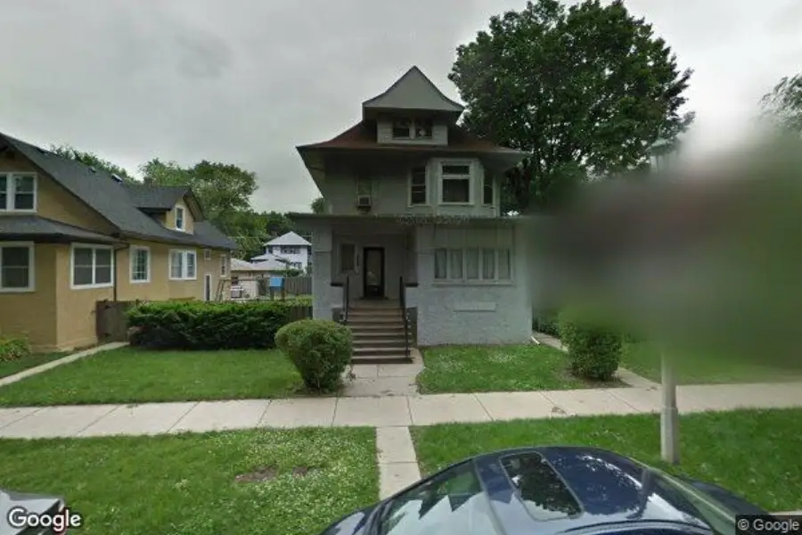 738 S GROVE AVE, Oak Park