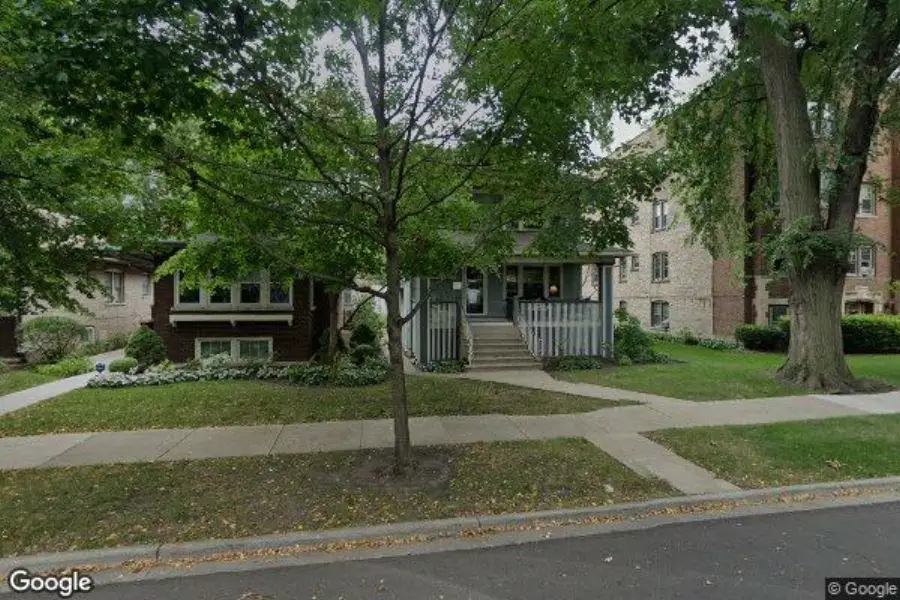 812 S MAPLE AVE, Oak Park