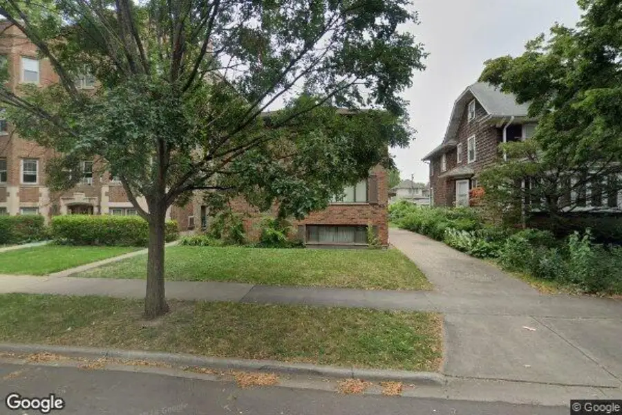 820 S MAPLE AVE, Oak Park