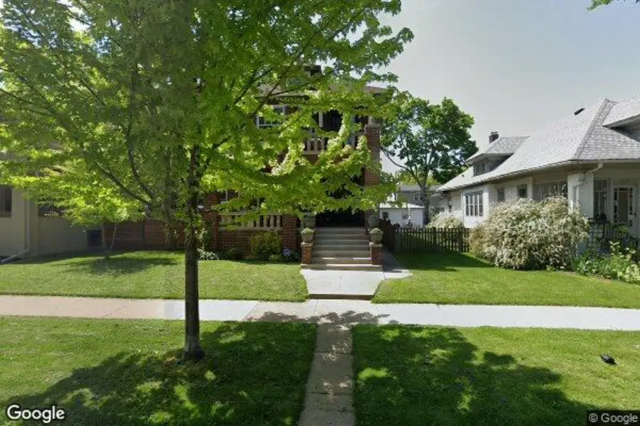 721 S EAST AVE, Oak Park