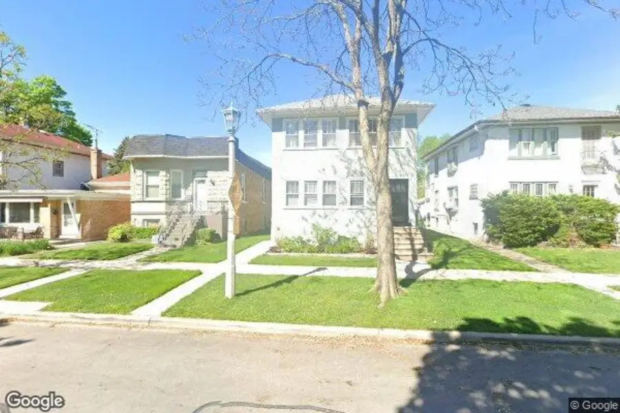 1161 CLARENCE AVE 2, Oak Park